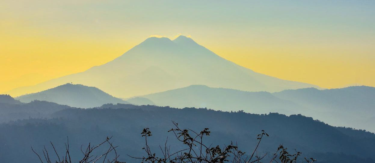 Mountain range in El Salvador