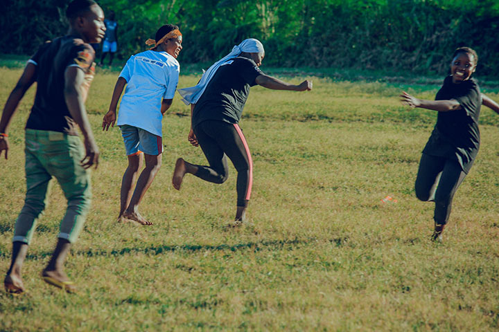 Kids running