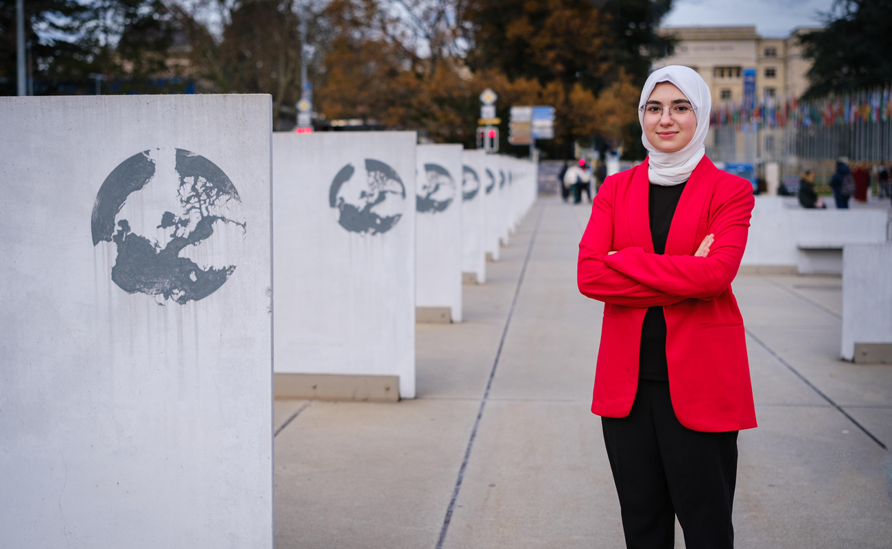 Sedra in front of the UN