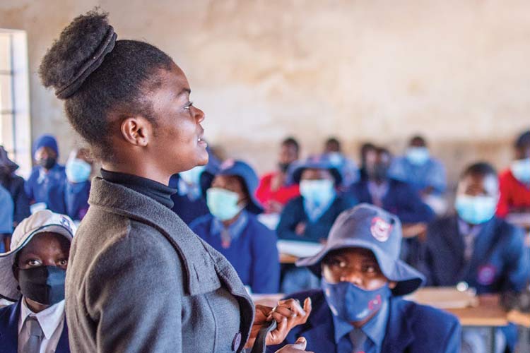 Youth leader Tanyaradzwa participating in the Adolescent Girls and Young Women project in Zimbabwe